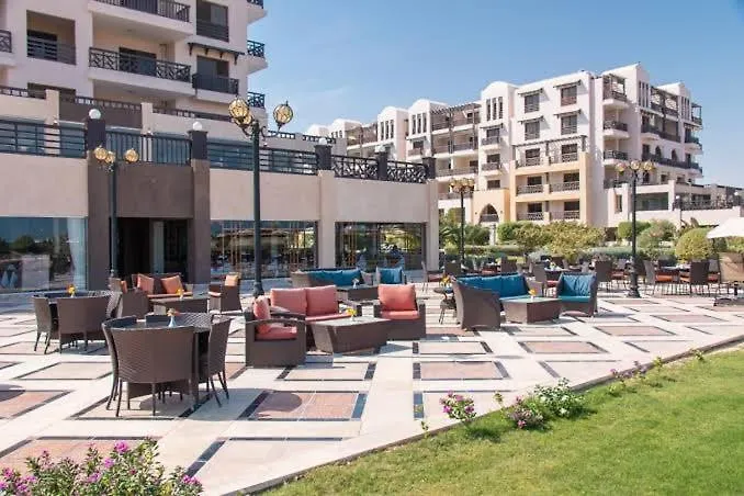 Private For Rent And Pools Included Not Valid For Locals شقة