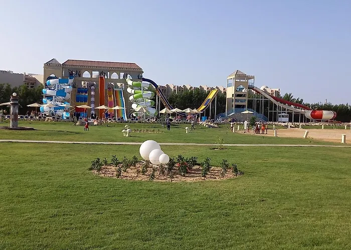 Private For Rent And Pools Included Not Valid For Locals شقة